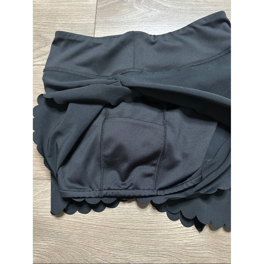 Tuckernuck Tnuck Black Scallop Performance Jersey Marisa Shorts Size XS - Picture 6 of 12